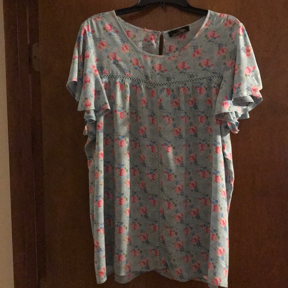 Suzanne Betro Floral Blouse